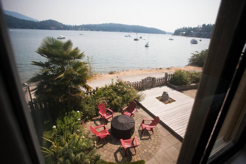 Villa Iconic 3-Story Waterfront 'Marina House' W/ View Gibsons Esterno foto