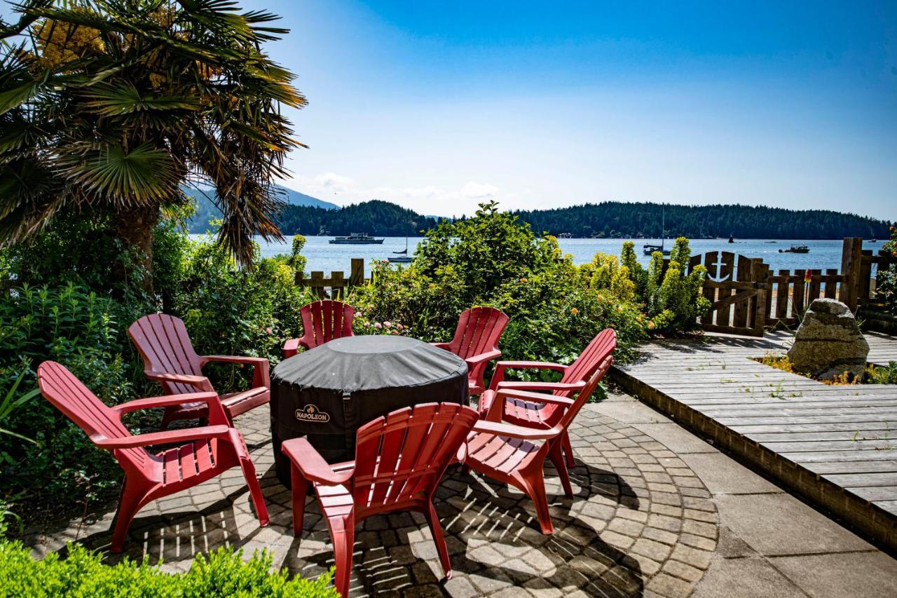 Villa Iconic 3-Story Waterfront 'Marina House' W/ View Gibsons Esterno foto